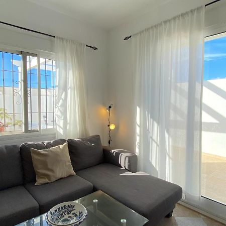 Villa Sandra Little Haven Apartment نيرخا المظهر الخارجي الصورة