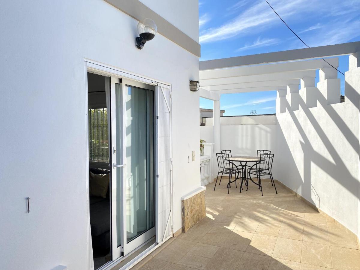 Villa Sandra Little Haven Apartment نيرخا المظهر الخارجي الصورة