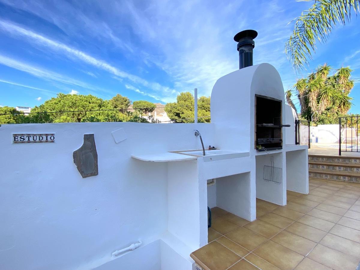 Villa Sandra Little Haven Apartment نيرخا المظهر الخارجي الصورة
