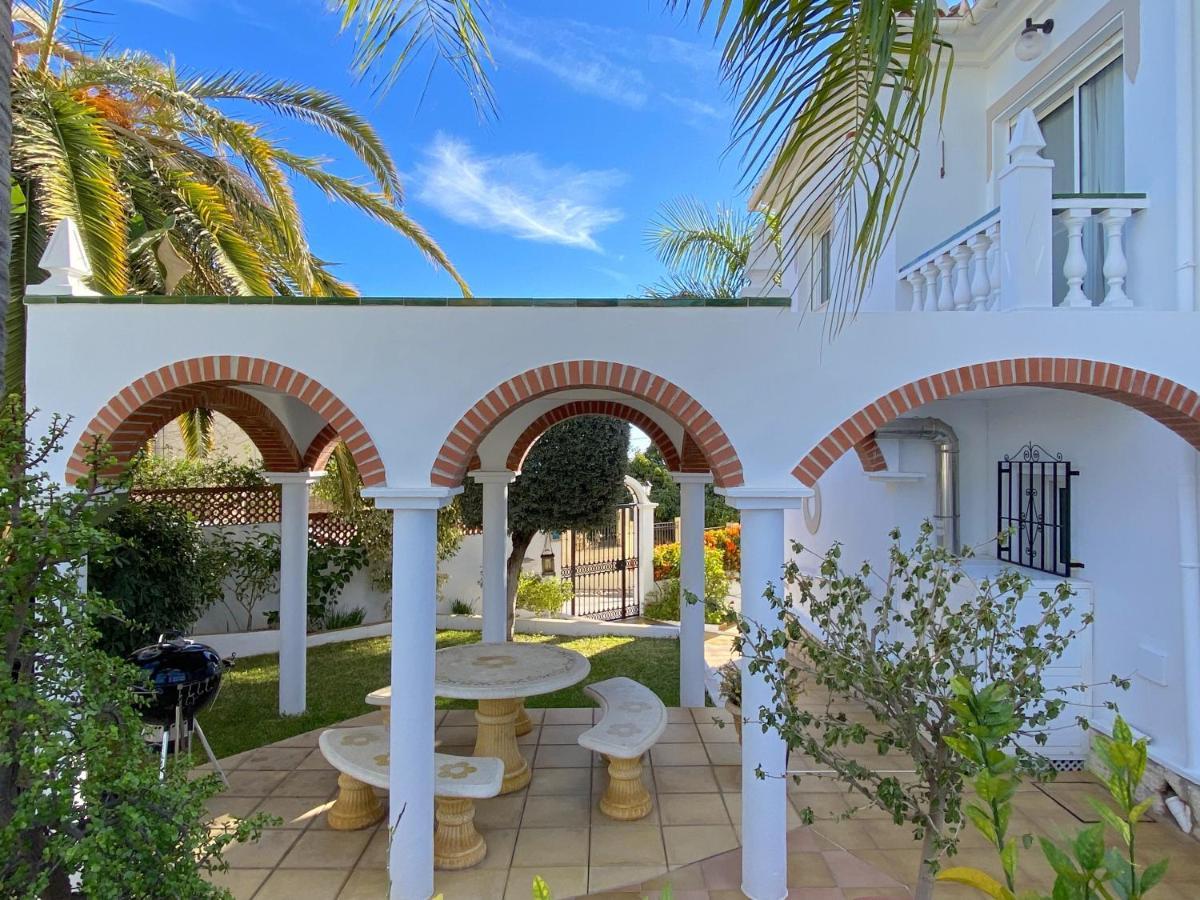 Villa Sandra Little Haven Apartment نيرخا المظهر الخارجي الصورة
